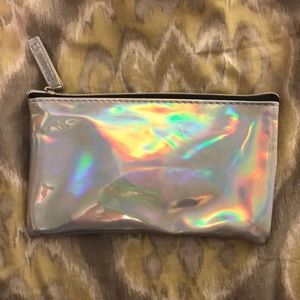 holographic makeup bag 🦄